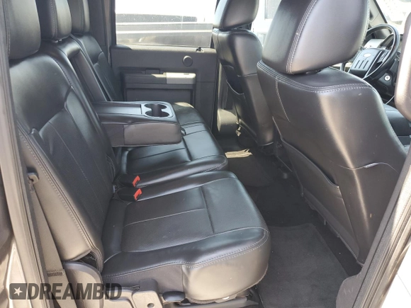 2011 Ford F-350 XL z VIN 1FT8W3BT5BEC89974, wystawiony jako Copart lot #53300525 z przebiegiem 109 507 mil mil oraz Czysty tytuł • Clean title. Historia ofert i sprzedaży dostępna na DreamBid. Obrazek 10.