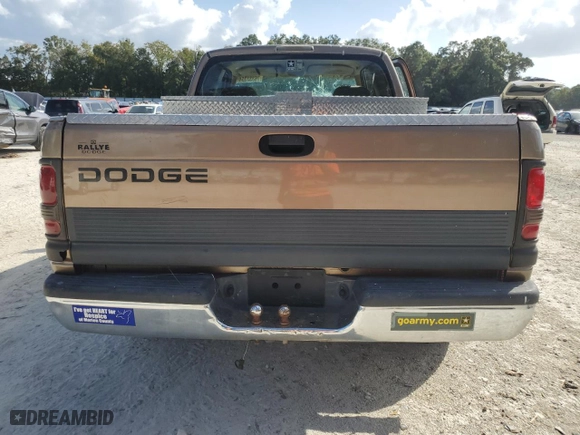 2000 Dodge Ram 1500 with VIN 1B7HC13Y4YJ124957, listed as a Copart auction lot 76333354 with 390,462 mi miles and Salvage Title. Bid and sale history available at carsss.com. Image 6.