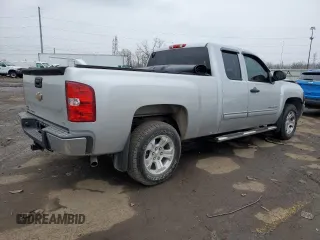 2010 Chevrolet Silverado 1500 LT with VIN 1GCSCSE08AZ157115, listed as a Copart auction lot 85204774 with 84,958 mi miles and Clean Title. Bid and sale history available at DreamBid. Image 3.