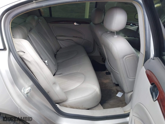2006 Buick Lucerne CXL with VIN 1G4HR57Y76U250110, listed as a IAAI auction lot 42002791 with 123,848 mi miles. Bid and sale history available at carsss.com. Image 8.