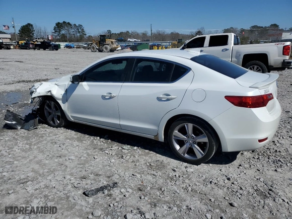 2014 Acura ILX with VIN 19VDE1F39EE000631, listed as a Copart auction lot 46259625 with 200,403 mi miles and Salvage Title. Bid and sale history available at carsss.com. Image 2.