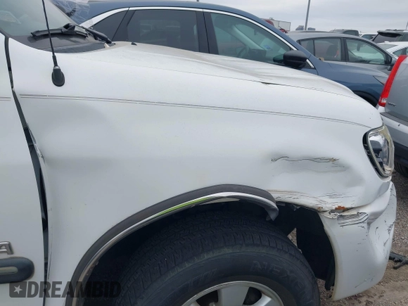 2006 Toyota Tundra SR5 with VIN 5TBRU34106S468227, listed as a IAAI auction lot 41495683 with 124,123 mi miles and . Bid and sale history available at DreamBid. Image 20.