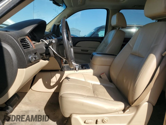 2007 Chevrolet Avalanche LTZ with VIN 3GNEC12JX7G103965, listed as a Copart auction lot 51876045 with Not provided miles and Salvage title. Bid and sale history available at DreamBid. Image 7.