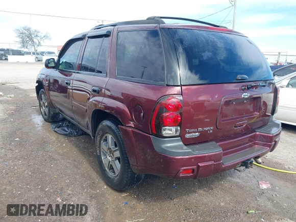 2006 Chevrolet TrailBlazer LT with VIN 1GNES13M462204650, listed as a IAAI auction lot 41652553 with 189,594 mi miles. Bid and sale history available at carsss.com. Image 3.