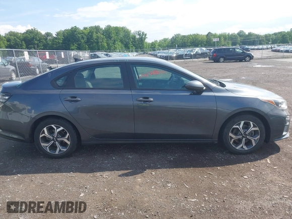 2021 Kia Forte LXS с VIN 3KPF24AD9ME274324, выставлен на аукционе IAAI как лот 42452286 с пробегом 24 577 миль миль и . История ставок и продаж доступна на DreamBid. Изображение 13.