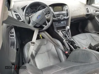 2015 Ford Focus Titanium with VIN 1FADP3J28FL362590, listed as a Copart auction lot 59759495 with 58,644 mi miles and Clean title. Bid and sale history available at DreamBid. Image 8.