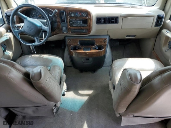 2000 GMC Savana Cargo Van YF7 Upfitter with VIN 1GDFG15R1Y1121592, listed as a Copart auction lot 72927304 with 108,871 mi miles and Salvage Title. Bid and sale history available at carsss.com. Image 8.