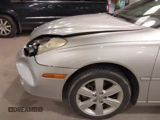 2005 Lexus ES 350 with VIN JTHBA30G255058365, listed as a IAAI auction lot 41505632 with 151,555 mi miles and . Bid and sale history available at carsss.com. Image 13.