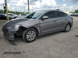 2020 Hyundai Elantra SE z VIN KMHD74LF4LU949239, wystawiony jako Copart lot #55599705 z przebiegiem 88 744 mil mil oraz Czysty tytuł • Clean title. Historia ofert i sprzedaży dostępna na DreamBid. Obrazek 1.