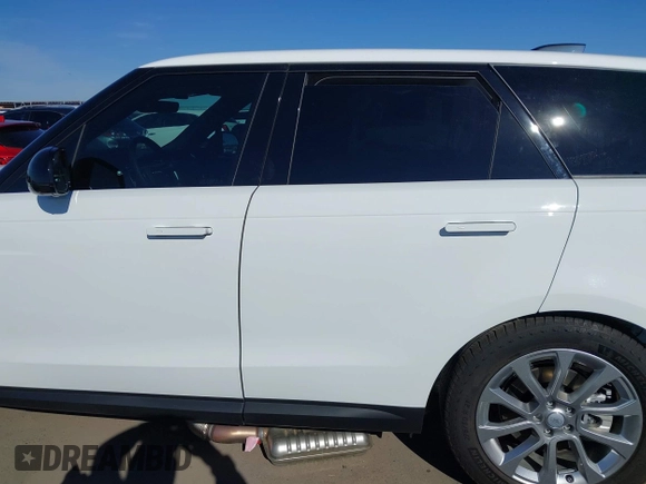 2024 Land Rover Range Rover Sport SE z VIN SAL1P9EU7RA414229, wystawiony jako IAAI lot #41885227 z przebiegiem 2 127 mil mil oraz . Historia ofert i sprzedaży dostępna na DreamBid. Obrazek 15.