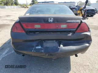 2001 Honda Accord EX с VIN 1HGCG22551A022831, выставлен на аукционе Copart как лот 52011585 с пробегом 248 025 миль миль и Списание • Salvage title. История ставок и продаж доступна на DreamBid. Изображение 6.