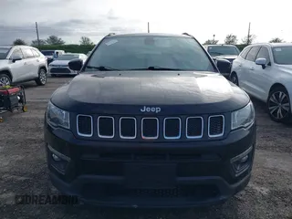 2019 Jeep Compass Latitude с VIN 3C4NJCBB2KT676877, выставлен на аукционе IAAI как лот 40476887 с пробегом Не указан миль и . История ставок и продаж доступна на DreamBid. Изображение 12.