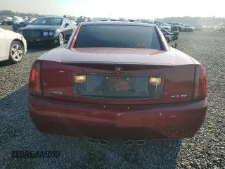2006 Cadillac XLR z VIN 1G6YV36A465601366, wystawiony jako Copart lot #76229944 z przebiegiem 33 159 mil mil oraz Nie do naprawy. Historia ofert i sprzedaży dostępna na DreamBid. Obrazek 6.