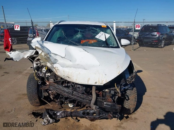 2018 Hyundai Tucson SEL with VIN KM8J3CA42JU708190, listed as a IAAI auction lot 41871486 with 1 mi miles. Bid and sale history available at carsss.com. Image 12.