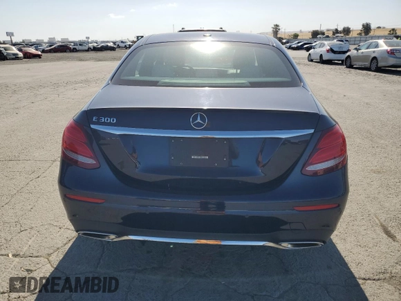 2019 Mercedes-Benz E 300 with VIN WDDZF4JBXKA596623, listed as a Copart auction lot 58377775 with 44,951 mi miles and Salvage title. Bid and sale history available at DreamBid. Image 6.