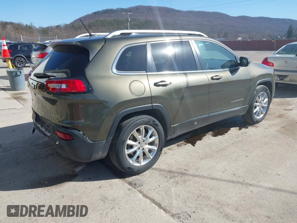 2015 Jeep Cherokee Limited with VIN 1C4PJMDS0FW685749, listed as a IAAI auction lot 41834880 with 161,614 mi miles. Bid and sale history available at carsss.com. Image 4.