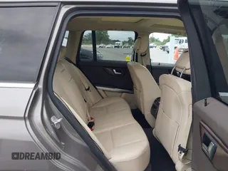 2014 Mercedes-Benz GLK 350 with VIN WDCGG5HB0EG326077, listed as a IAAI auction lot 42041401 with 122,087 mi miles and . Bid and sale history available at DreamBid. Image 8.
