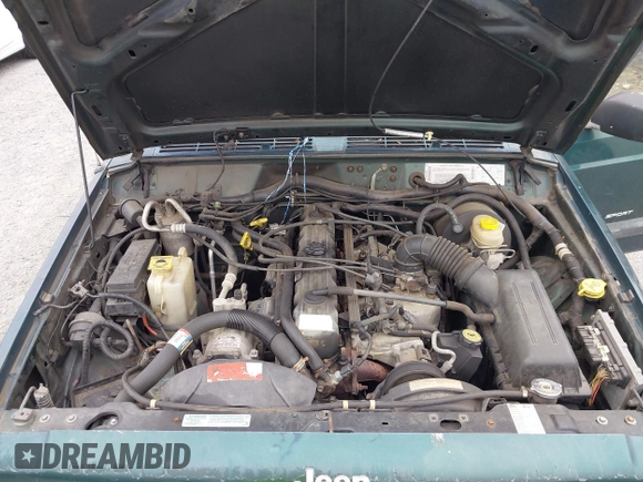 2001 Jeep Cherokee Sport with VIN 1J4FF48S51L561438, listed as a IAAI auction lot 41965207 with 222,868 mi miles and . Bid and sale history available at DreamBid. Image 10.