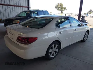 2005 Lexus ES 350 with VIN JTHBA30GX55100717, listed as a IAAI auction lot 42655382 with 303,240 mi miles and . Bid and sale history available at DreamBid. Image 4.