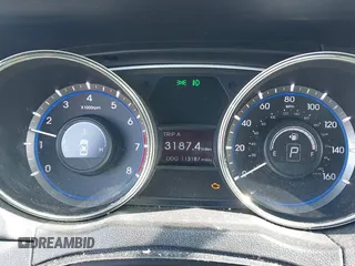 2013 Hyundai Sonata Limited with VIN 5NPEC4AB2DH546182, listed as a IAAI auction lot 41982509 with 113,187 mi miles and . Bid and sale history available at carsss.com. Image 7.