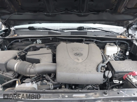 2023 Toyota Tacoma SR5 z VIN 3TMDZ5BN4PM148379, wystawiony jako IAAI lot #41547628 z przebiegiem 30 001 mil mil oraz . Historia ofert i sprzedaży dostępna na DreamBid. Obrazek 10.