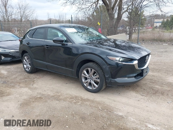 2021 Mazda CX-30 Preferred z VIN 3MVDMBCL5MM205824, wystawiony jako IAAI lot #41991942 z przebiegiem 58 112 mil mil oraz . Historia ofert i sprzedaży dostępna na DreamBid. Obrazek 1.