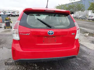 2016 Toyota Prius v Two with VIN JTDZN3EU8GJ041518, listed as a IAAI auction lot 41916830 with 106,526 mi miles. Bid and sale history available at carsss.com. Image 16.