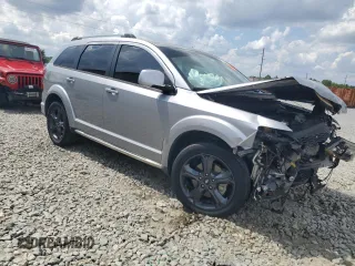 2018 Dodge Journey Crossroad with VIN 3C4PDCGG9JT344518, listed as a Copart auction lot 55796415 with 138,263 mi miles and Salvage title. Bid and sale history available at DreamBid. Image 4.