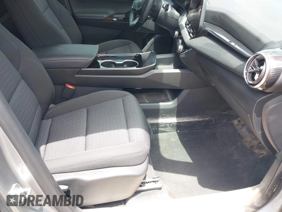 2025 Chevrolet Equinox FWD LT with VIN 3GNAXHEG8SL136412, listed as a IAAI auction lot 42456987 with 4,692 mi miles and . Bid and sale history available at DreamBid. Image 5.
