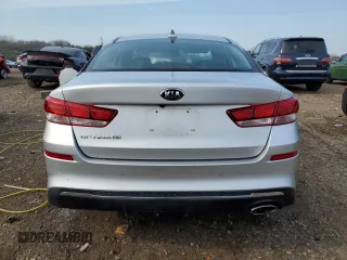 2020 Kia Optima LX z VIN 5XXGT4L37LG427763, wystawiony jako Copart lot #54262455 z przebiegiem 26 965 mil mil oraz Szkoda całkowita • Salvage title. Historia ofert i sprzedaży dostępna na DreamBid. Obrazek 6.