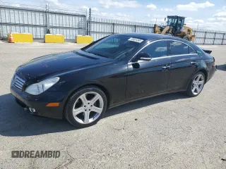 2006 Mercedes-Benz CLS-Class with VIN WDDDJ75X96A047906, listed as a Copart auction lot 49924365 with 110,583 mi miles and Salvage Title. Bid and sale history available at carsss.com. Image 1.