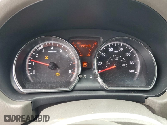 2012 Nissan Versa SV z VIN 3N1CN7AP2CL882642, wystawiony jako Copart lot #55361595 z przebiegiem 139 549 mil mil oraz Czysty tytuł • Clean title. Historia ofert i sprzedaży dostępna na DreamBid. Obrazek 9.