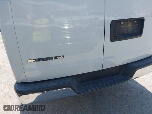 2020 Chevrolet Express Passenger LS с VIN 1GAZGNFG0L1242167, выставлен на аукционе IAAI как лот 42449725 с пробегом 36 919 миль миль и . История ставок и продаж доступна на DreamBid. Изображение 6.