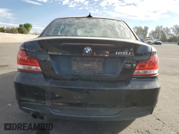 2012 BMW 1 Series 128i with VIN WBAUP9C55CVL91384, listed as a Copart auction lot 77684304 with 201,402 mi miles and Clean title. Bid and sale history available at DreamBid. Image 6.