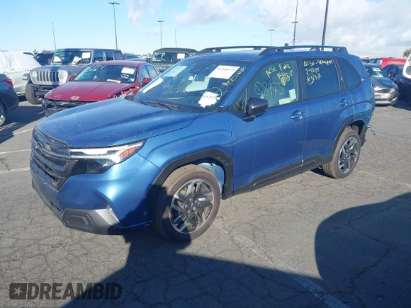 2025 Subaru Forester Limited with VIN JF2SLDRC3SH432205, listed as a IAAI auction lot 41308973 with 327 mi miles. Bid and sale history available at carsss.com. Image 2.