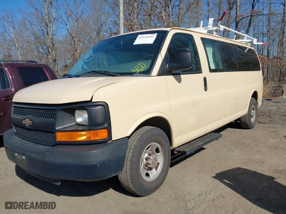 2014 CHEVROLET EXPRESS 3500 WORK VAN with VIN 1GCZGUFG7E1143429, listed as a IAAI auction lot 41654445 with 102,617 mi miles. Bid and sale history available at carsss.com. Image 18.
