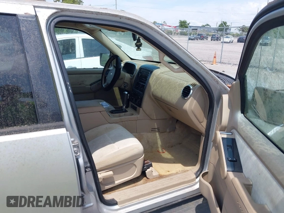 2009 Ford Explorer XLT с VIN 1FMEU63EX9UA31701, выставлен на аукционе IAAI как лот 41981612 с пробегом 188 215 миль миль и . История ставок и продаж доступна на DreamBid. Изображение 5.