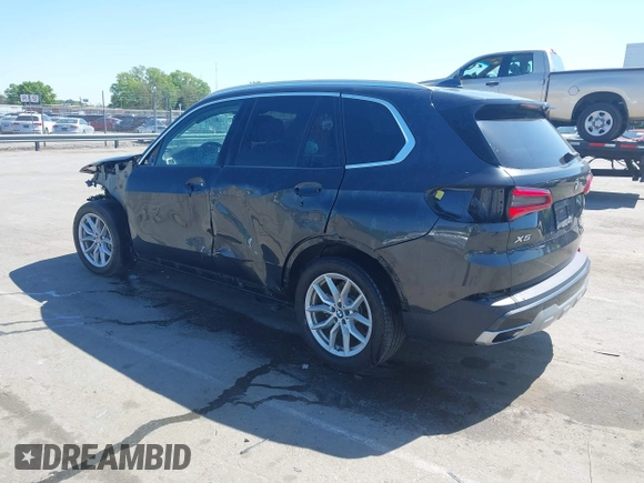 2020 BMW X5 xDrive40i with VIN 5UXCR6C07LLL66315, listed as a IAAI auction lot 41991304 with 45,279 mi miles. Bid and sale history available at carsss.com. Image 3.