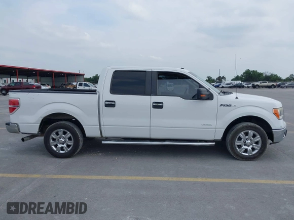 2012 Ford F-150 XL z VIN 1FTFW1CT5CFB41796, wystawiony jako IAAI lot #42109049 z przebiegiem 241 832 mil mil oraz . Historia ofert i sprzedaży dostępna na DreamBid. Obrazek 13.