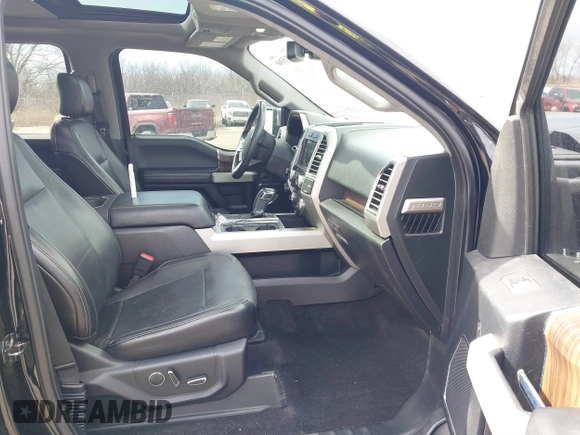 2016 Ford F-150 XLT with VIN 1FTEW1EG0GKD11992, listed as a IAAI auction lot 41815360 with 95,377 mi miles. Bid and sale history available at carsss.com. Image 5.