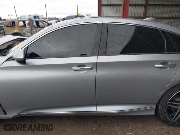 2022 Honda Accord Touring with VIN 1HGCV3F94NA007073, listed as a IAAI auction lot 41946002 with 34,657 mi miles and . Bid and sale history available at DreamBid. Image 14.