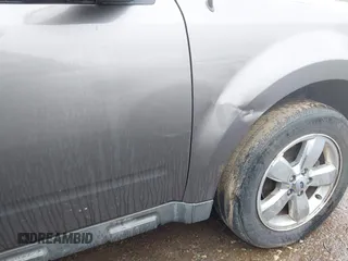 2012 Ford Escape XLT с VIN 1FMCU9DG8CKB40752, выставлен на аукционе IAAI как лот 42644230 с пробегом 198 696 миль миль и . История ставок и продаж доступна на DreamBid. Изображение 6.