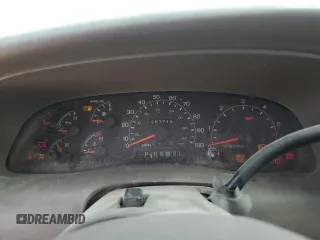 2000 Ford Excursion Limited с VIN 1FMNU43S3YEE17718, выставлен на аукционе Copart как лот 56458175 с пробегом 207 715 миль миль и Списание • Salvage title. История ставок и продаж доступна на DreamBid. Изображение 9.