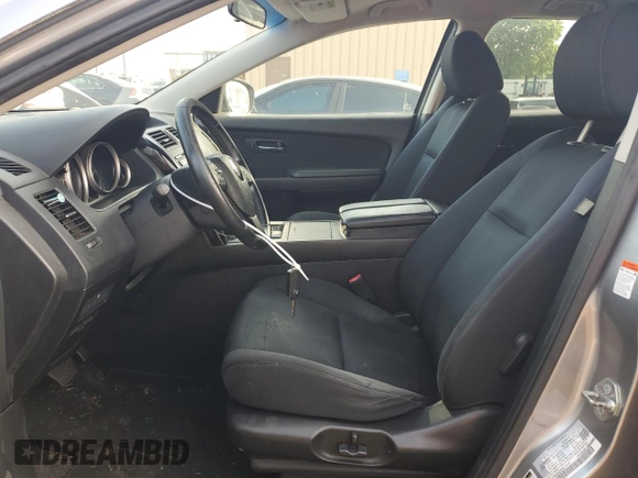 2011 Mazda CX-9 Sport z VIN JM3TB2BA0B0326206, wystawiony jako Copart lot #58232515 z przebiegiem 213 576 mil mil oraz Czysty tytuł • Clean title. Historia ofert i sprzedaży dostępna na DreamBid. Obrazek 7.