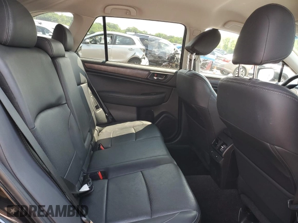 2015 Subaru Outback Limited z VIN 4S4BSEJC0F3235848, wystawiony jako Copart lot #63229185 z przebiegiem 186 514 mil mil oraz Szkoda całkowita • Salvage title. Historia ofert i sprzedaży dostępna na DreamBid. Obrazek 10.