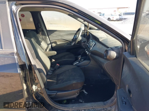 2020 Nissan Kicks S z VIN 3N1CP5BV6LL533723, wystawiony jako IAAI lot #41974845 z przebiegiem 160 874 mil mil oraz . Historia ofert i sprzedaży dostępna na DreamBid. Obrazek 5.
