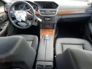 2013 Mercedes-Benz E 350 Luxury with VIN WDDHH8JB5DA727389, listed as a Copart auction lot 57902465 with 81,507 mi miles and Salvage title. Bid and sale history available at DreamBid. Image 8.
