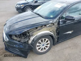 2017 Ford Fusion S with VIN 3FA6P0G77HR212596, listed as a IAAI auction lot 41910716 with 94,502 mi miles. Bid and sale history available at carsss.com. Image 6.