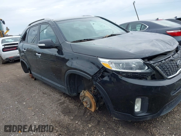 2014 Kia Sorento LX with VIN 5XYKT4A62EG490307, listed as a IAAI auction lot 41957200 with 104,331 mi miles. Bid and sale history available at carsss.com. Image 13.