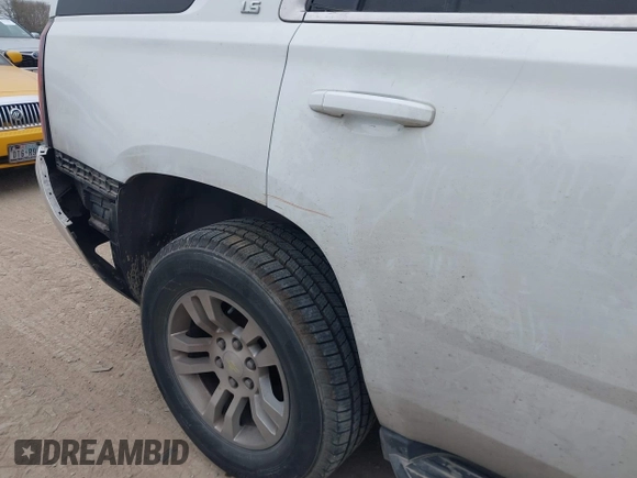 2015 Chevrolet Tahoe LS with VIN 1GNSCAEC2FR641252, listed as a IAAI auction lot 41528667 with 183,796 mi miles and . Bid and sale history available at DreamBid. Image 17.